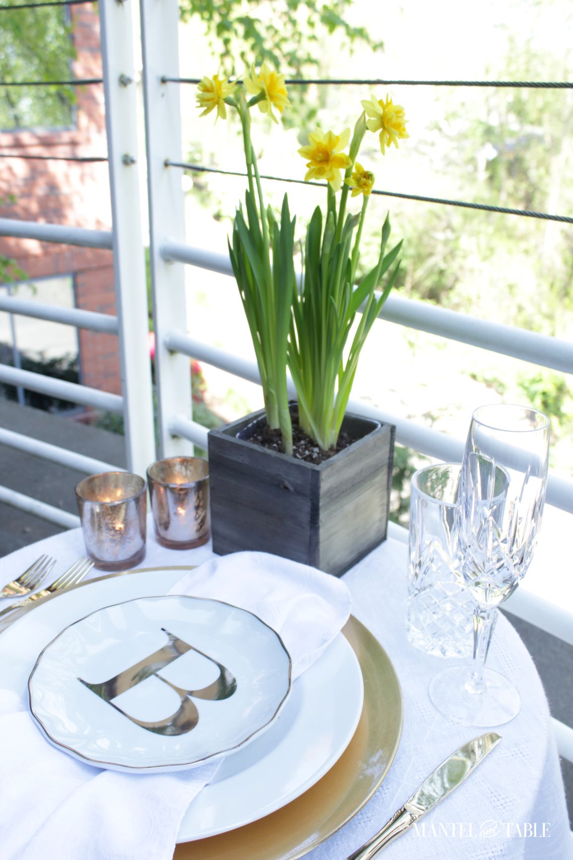Daffodil tablescape ~ Full table setting