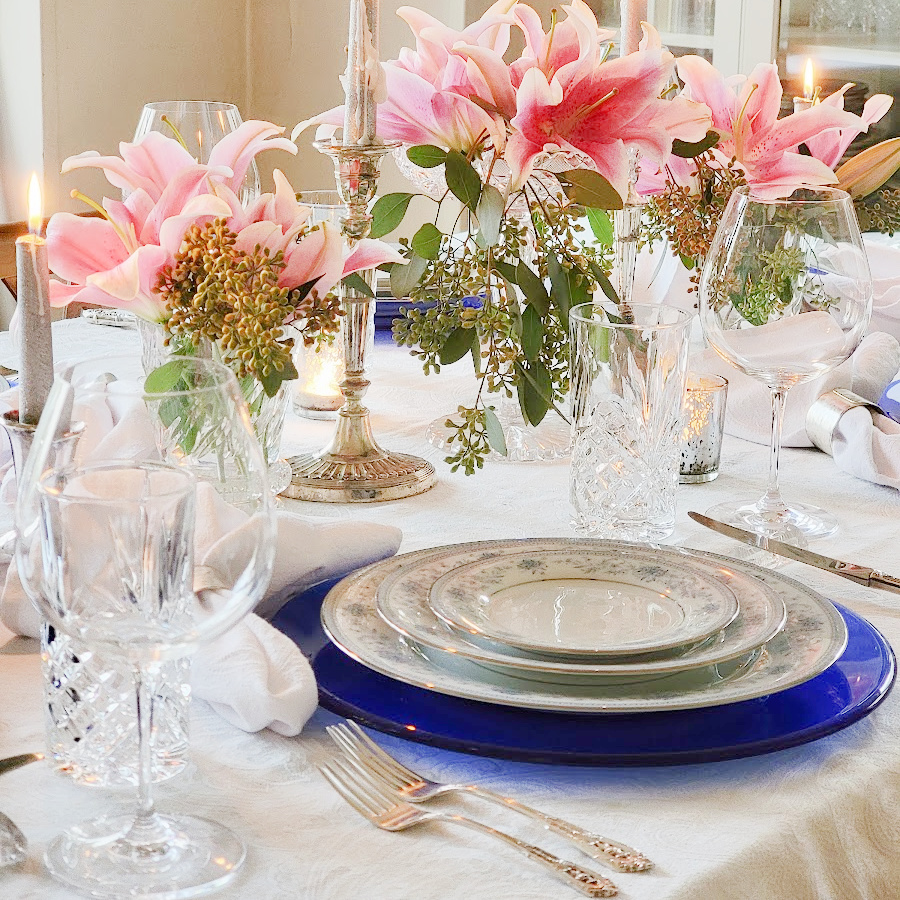 The Beautiful Blue Table Setting of my 13 Year Old Dreams - Mantel and ...