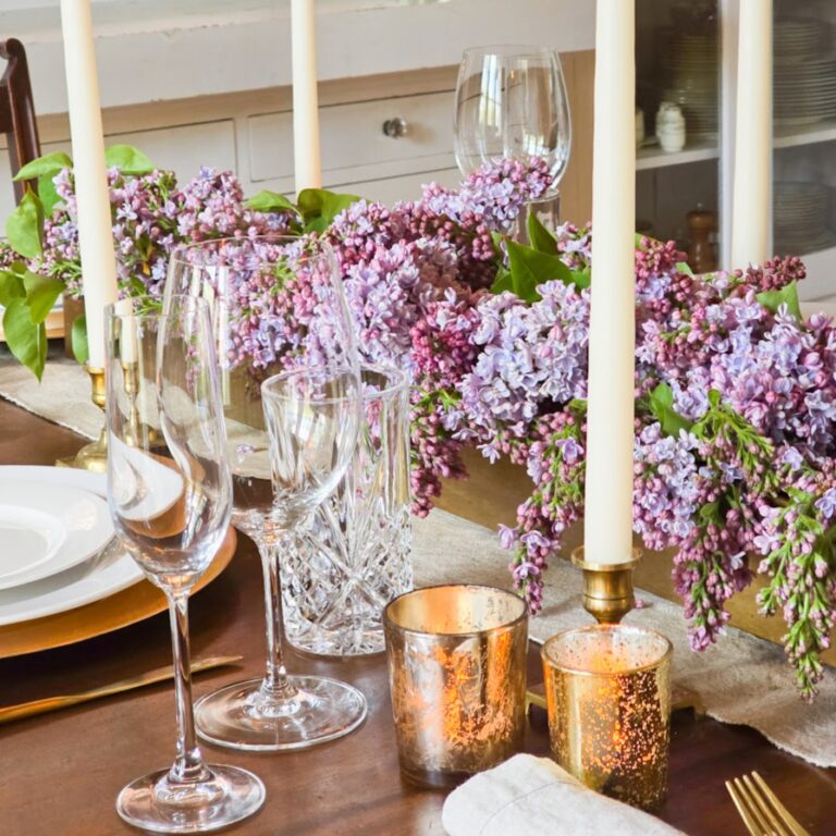 A Lilac Centerpiece with a Beautiful Unique Style